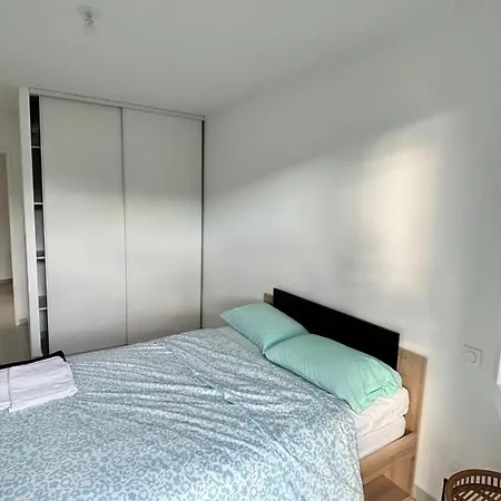 T3 Design Arenes 5 Min Parking Prive Fibre 6 Pers Lägenhet *
