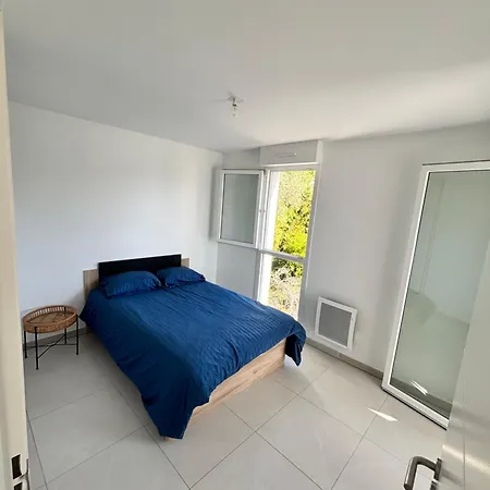T3 Design Arenes 5 Min Parking Prive Fibre 6 Pers * Nîmes