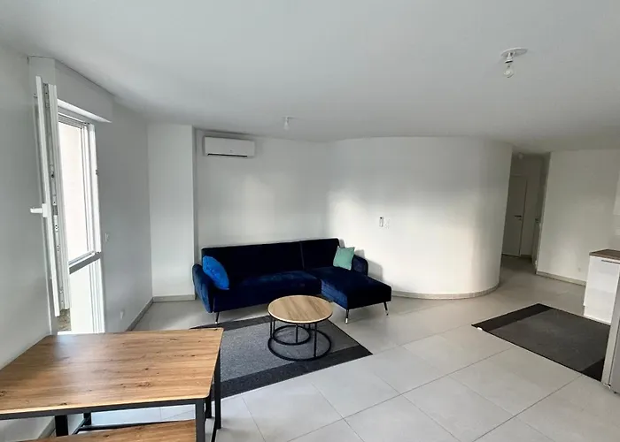 T3 Neuf & Lumineux Parking Gratuit Apartamento