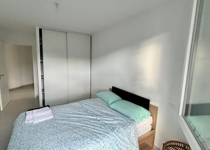 T3 Neuf & Lumineux Parking Gratuit Apartment *